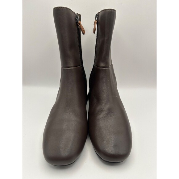 GENTLE SOULS By Kenneth Cole Eileen Women's Leather Block Heel Boots Brown 6.5M - Picture 2 of 7